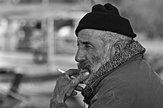 Gözlerinizi boşluğa daldıran anılarınız var mı?