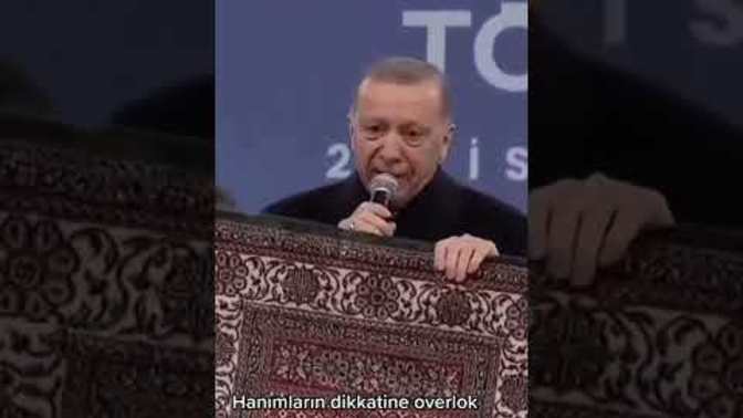 Önemli bir telefon görüşmesi yaparken yanınız da overlokçu geçerken ne hissediyor sunuz?