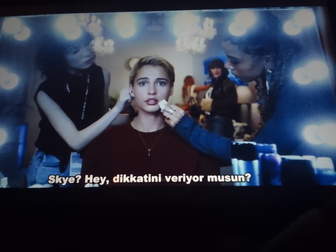 Türkçe dublajlı mı yoksa alt yazılı mı filmler izlemeyi tercih edersiniz?