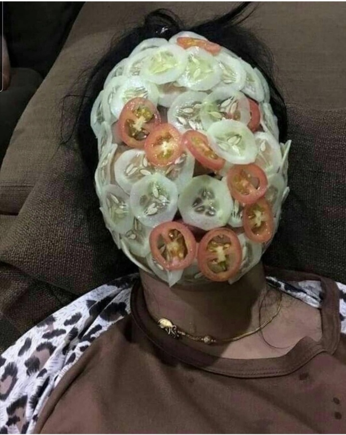 Sizler için yapmış olduğum maske uygulamasını tanıyorum🤭 Şu an cildimde pek bi değişlik yok ama etkisini ne kadar sürede görürüm?