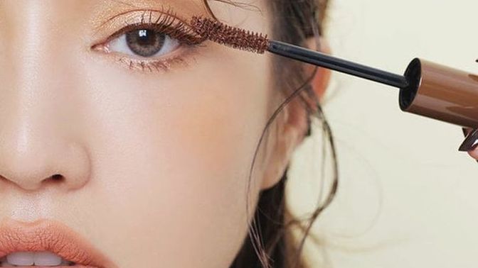 Kirpik için en etkili serum veya yağ önerisi?