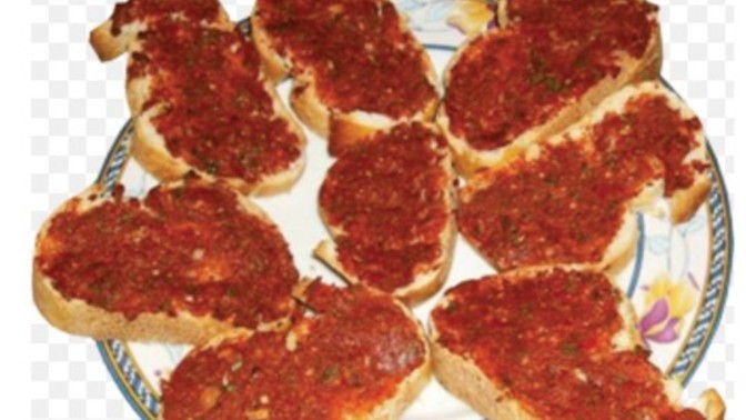 Salçalı ekmek sever misiniz?