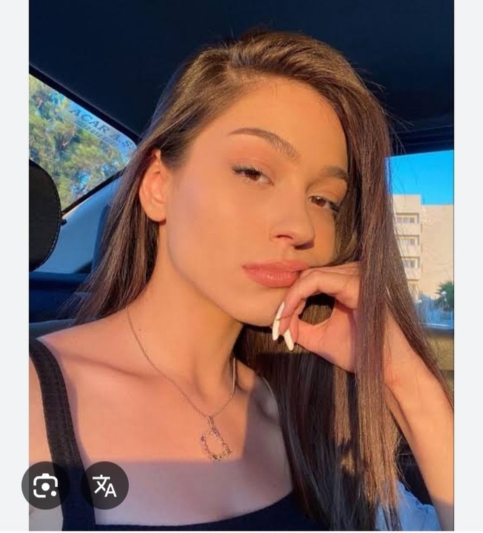 Meltem akçöl çok güzel değil mi sizce de?