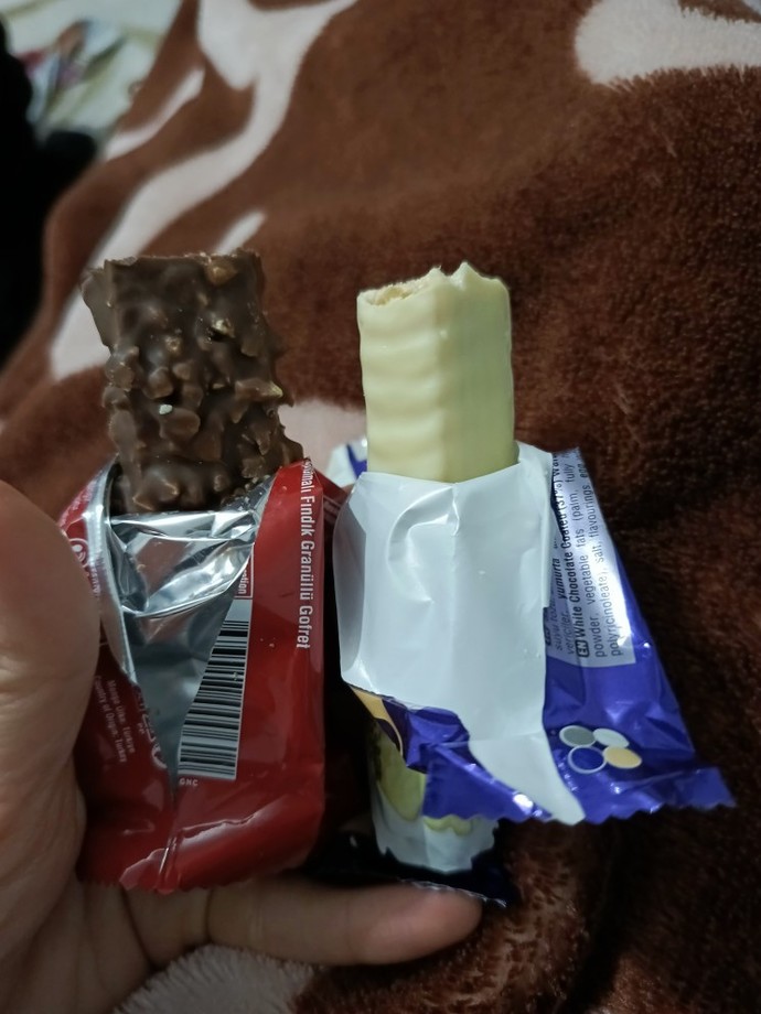 Tarafını seç hangısı?