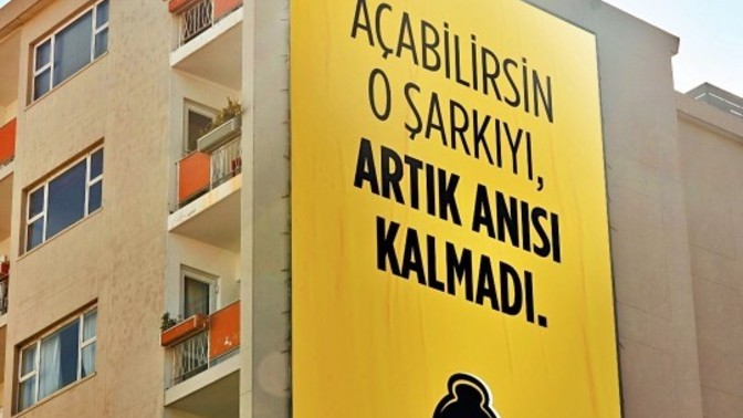 Aklınızda hala anısı olan bir şarkı var mı?