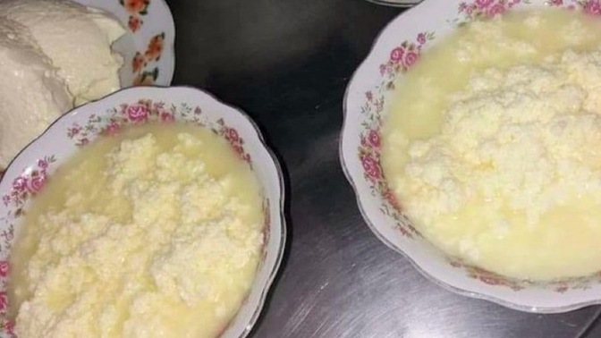 Yeni doğum yapan ineğin, ilk sütünden yapılır. Adını bilen var mı?