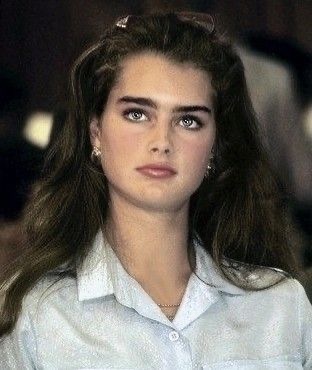 Sizce hangi kadın daha güzel/çekici??