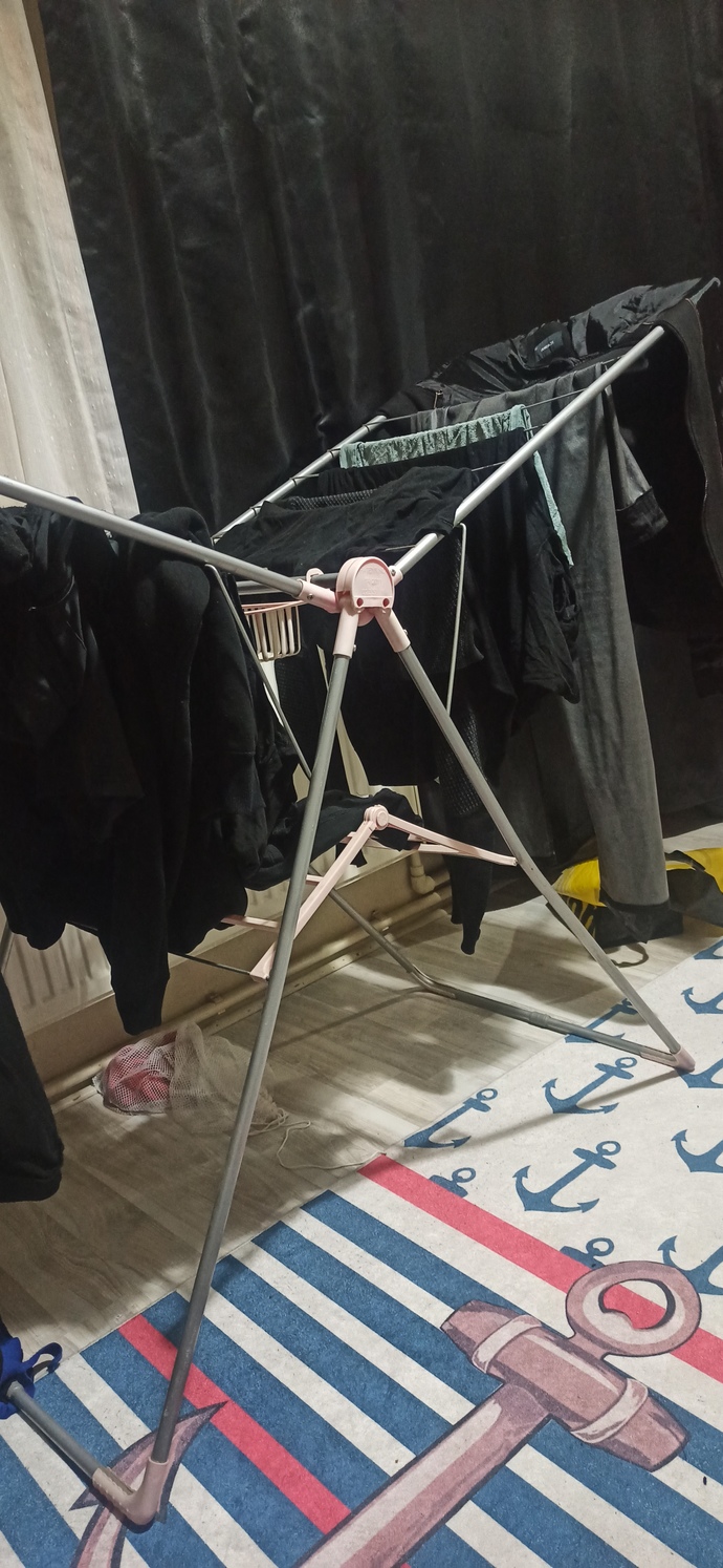 Çamaşırları odanın içine asmak abes midir?