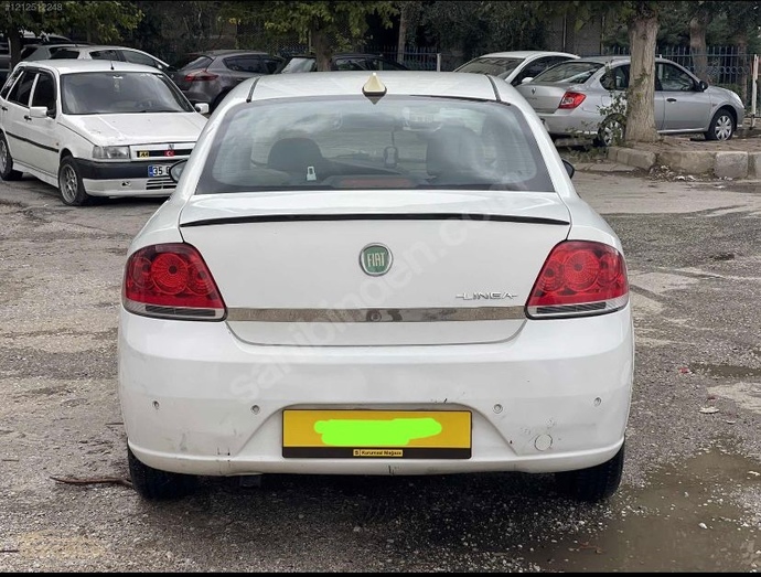 Bu arabayı almalımıyım ederi nedir sizce?