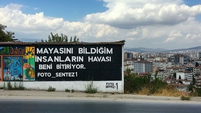 Hiç bildiğinizi bilmemezlikten geldiğiniz oldu mu?