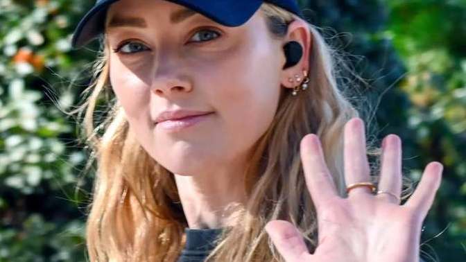 Dünyanın en güzel kadını seçilen Amber Heard 'i yaşlandıran hayat bize ne yapmaz 🥺 ?