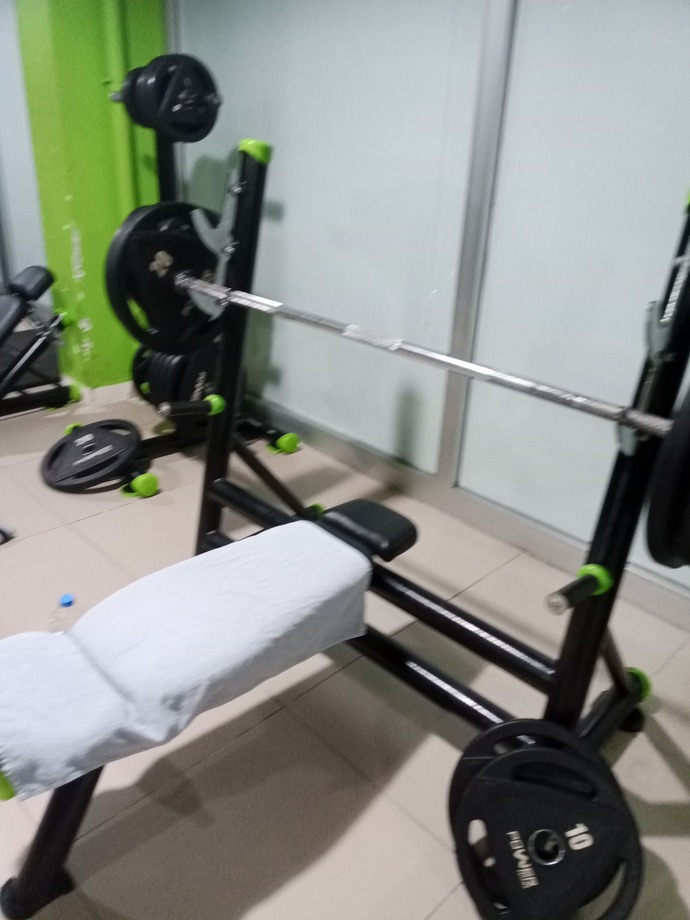 Kızlar, Kızlar sporcu erkekleri. severmisiniz?