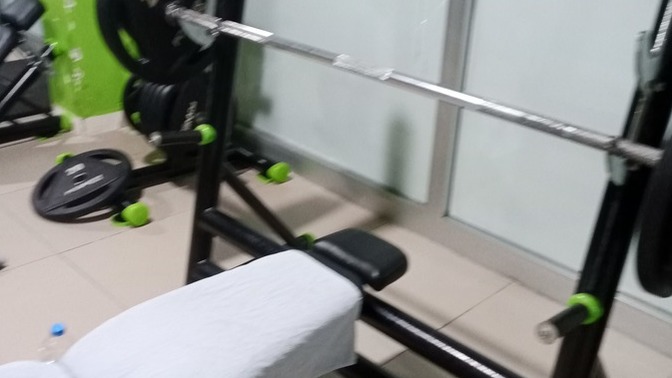 Kızlar, Kızlar sporcu erkekleri. severmisiniz?