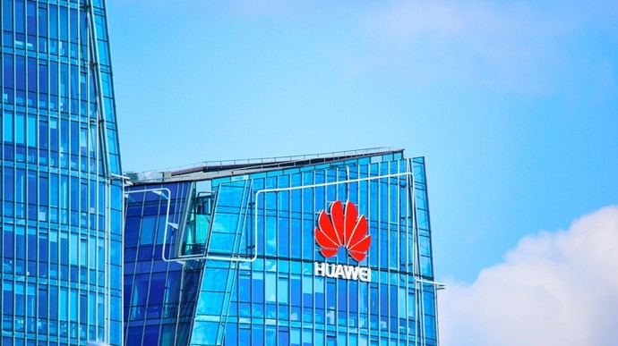 Huawei Çin de Apple yi satışlar da ezip geçti?