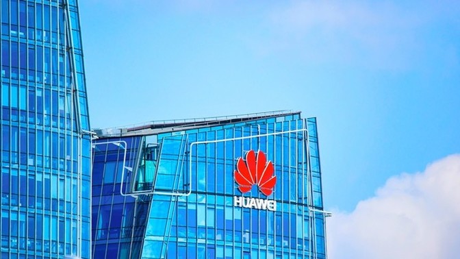 Huawei Çin de Apple yi satışlar da ezip geçti?
