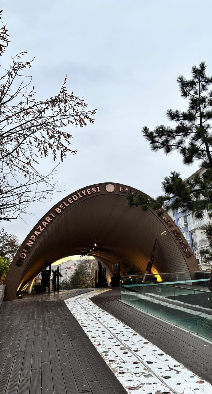 En son çektiğin fotoğrafın konumu nedir?