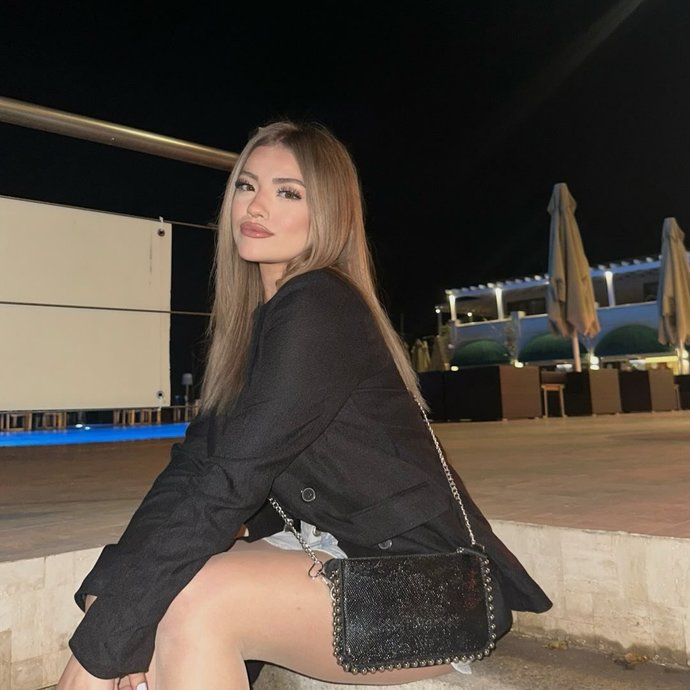 Poz vermeyi sevenlerden misin🤍?