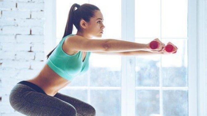 Spor yaparken şınav mı mekik mi kaslarını daha fazla ağrıtır?