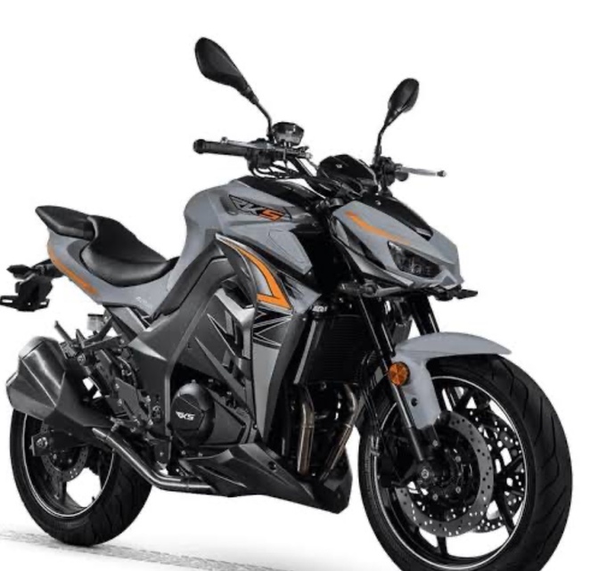 Erkekler nasıl motor sürüyorlar?