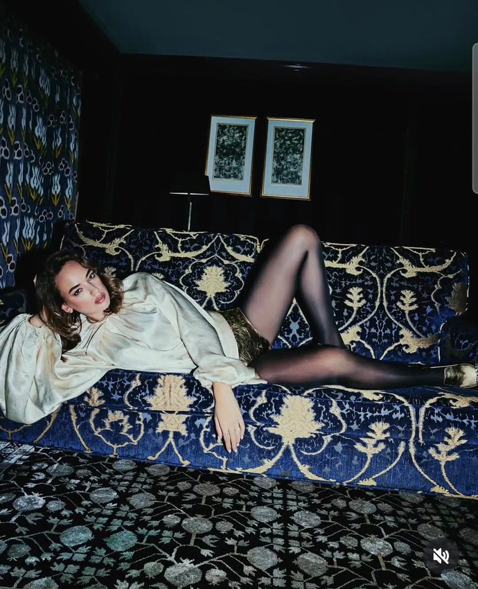 Evli kadınlar neden seksi poz verir ve seksi olmaya çalışır?