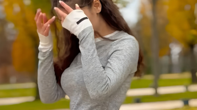 Bu kombine hangi renk corap daha güzel olur?