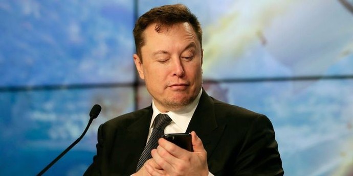 Elon Musk tweet atmaya vakit bulurken, mesaj atmaya vakit bulamayana ne denir?