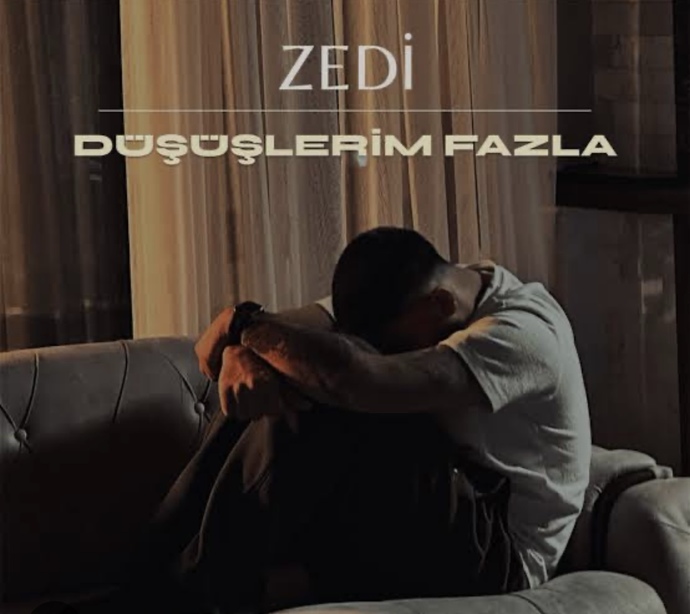 Son zamanlarda bağımlısı olduğunuz şarkı var mıı?