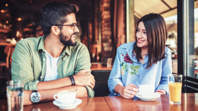 Sevgilin ilk buluşmada kafeden eve gitmek için ısrarcı olursa tepkin ne olur?