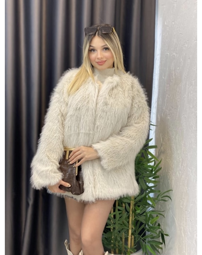 Bi kız arkadaşımda kürk gördüm aynısını aldım sizce ayıp olur mu?
