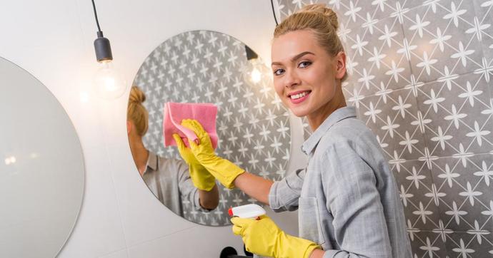 Banyo aynasındaki su lekeleri nasıl iz bırakmadan temizlenir?