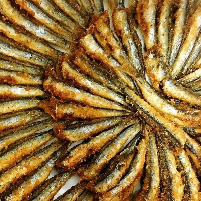 Bayılırım bayılırrr trabzonli hamsi sevmiyorsa bilinki o orjinal trabzonli değildir.🤣🤣 Hamsi ye zeki oll..