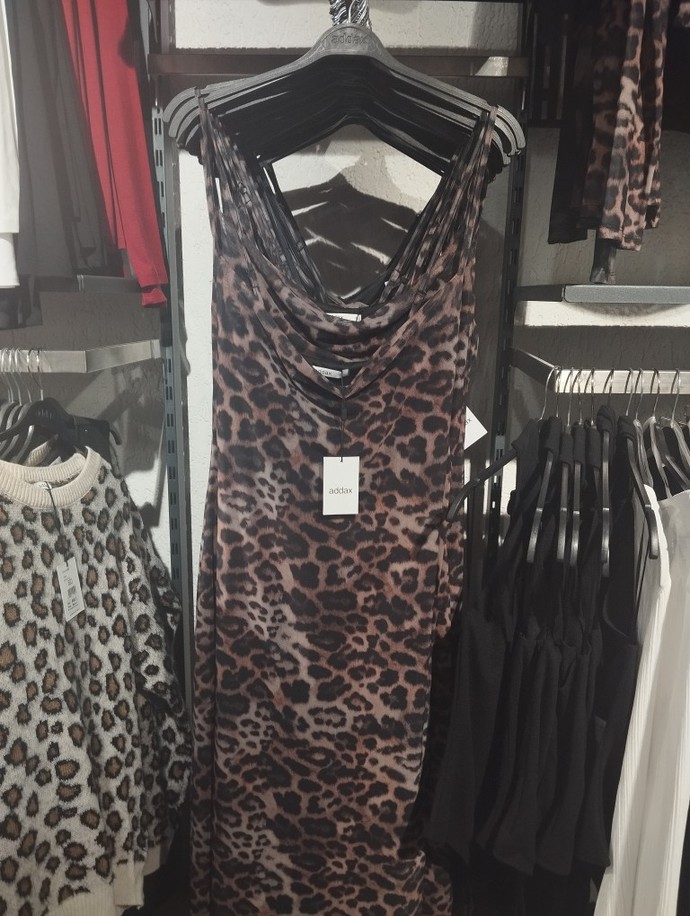 Hangisini almalıyım sizce leoparmi siyahmi?