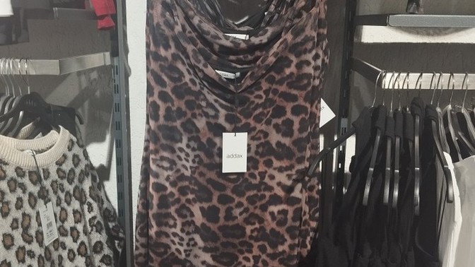 Hangisini almalıyım sizce leoparmi siyahmi?