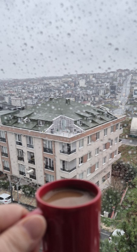 Pazar sabahı neden erken uyandınız?