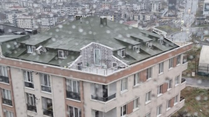 Pazar sabahı neden erken uyandınız?