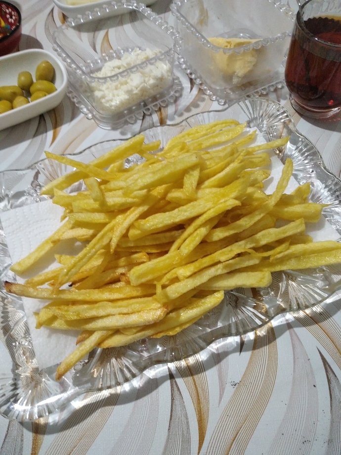 Ben onu kızartıp pişmiş pişmiş yerim dediğiniz şeyler nelerdir?