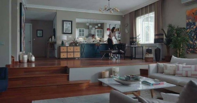 Hangi evi alırdınız? Eşyalı 1+1 mi, eşyasız 2+0 mı?