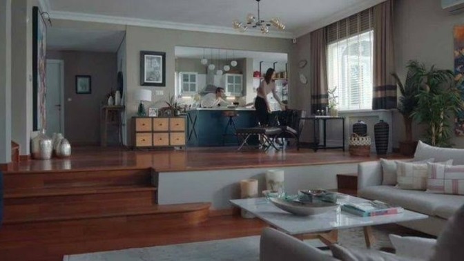 Hangi evi alırdınız? Eşyalı 1+1 mi, eşyasız 2+0 mı?