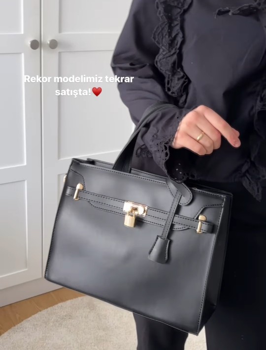 Büyük çantalar ne zaman moda olacak?