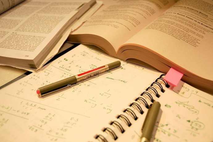 Okul yıllarında, sevmediğiniz derslerden hoşunuza giden bazı konular var mıydı?