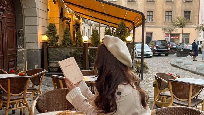 Sizce kitap okumak için en güzel mekan hangisi?