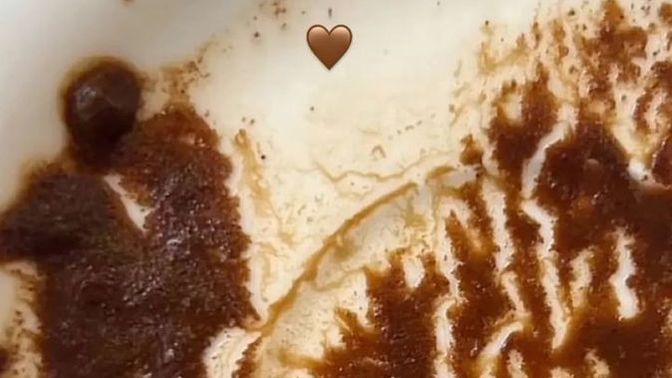 Kahve falı baktıran veya anlayan var mı?
