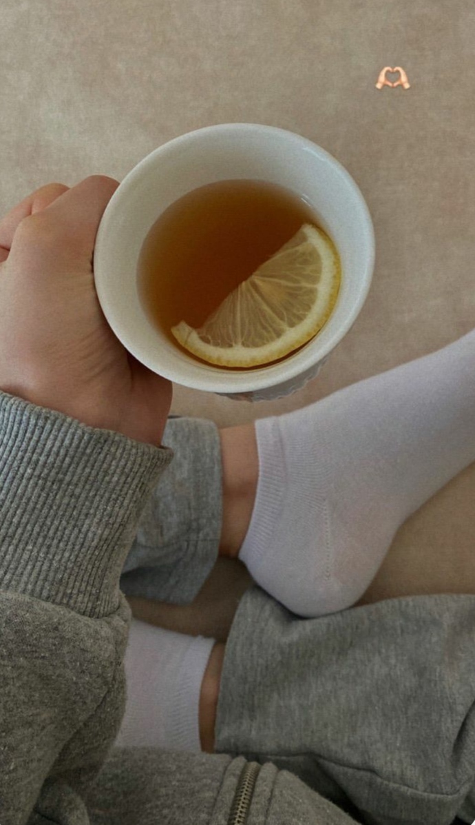 Yıkılmadım ama ayaktada değilimmm🤒🥺
