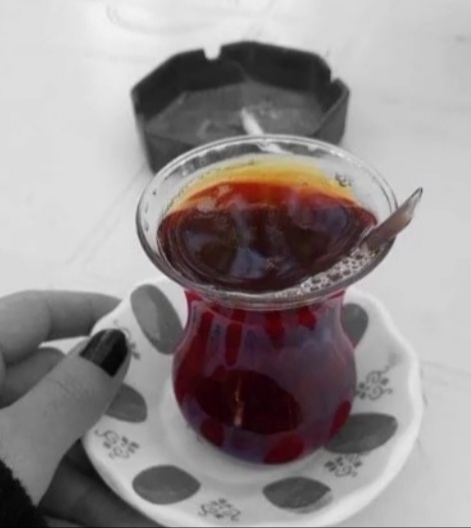 İçinizdeki bütün acılara rağmen gülmeyi becerebiliyor musunuz?