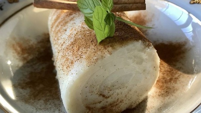 Sadece 5 malzeme kullanarak harika bir yemek yapmanız gerekseydi, hangi malzemeleri seçerdiniz?
