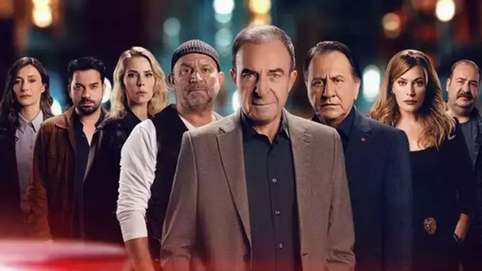 Cuma günü izlediğiniz TV diziniz var mı?