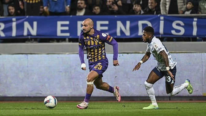 Eyüpspor 1 - Fenerbahçe 1... Sarı lacivertliler şampiyonluk yarışında ağır yara aldı! Maçı nasıl buldunuz?