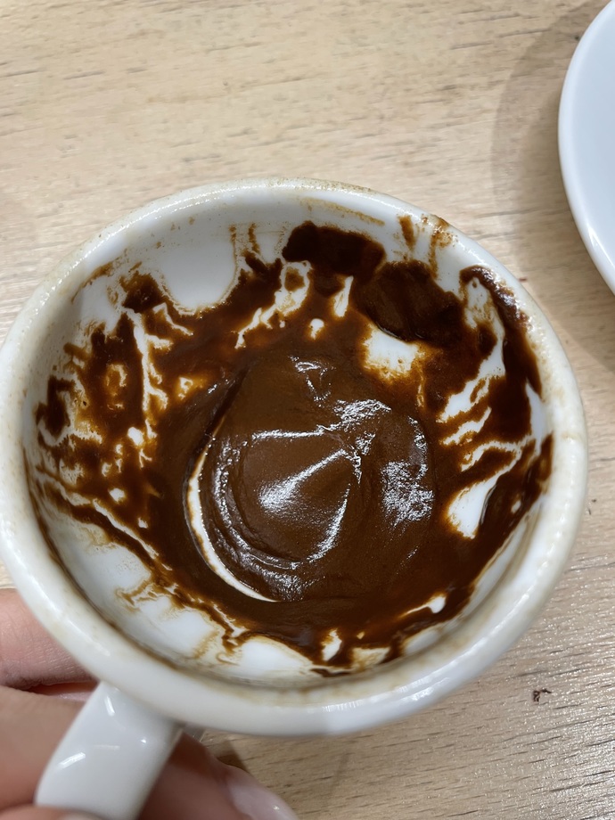 Kahve falı bakabilen var mıı?