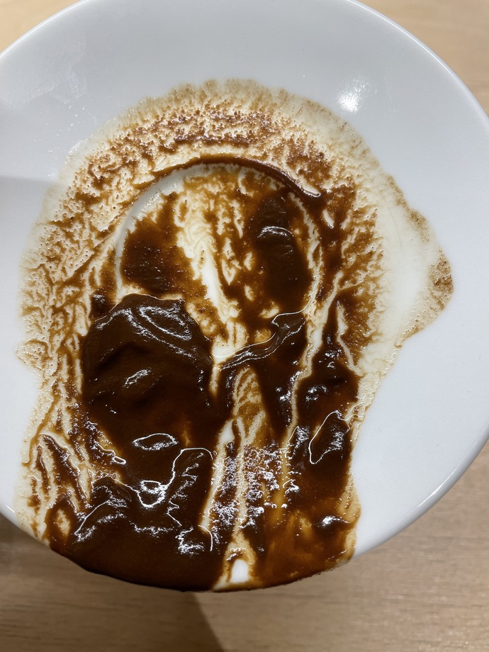 Kahve falı bakabilen var mıı?