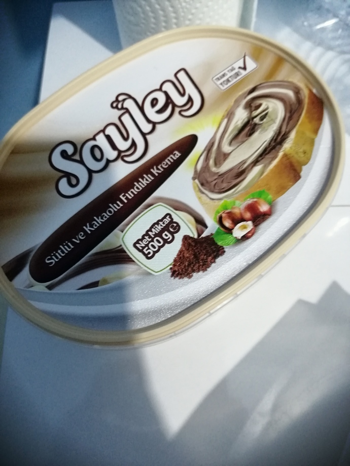 Şu görseldeki şeyden aldım da bunu açtıktan sonra buzdolabında mı saklamak gerekiyor?